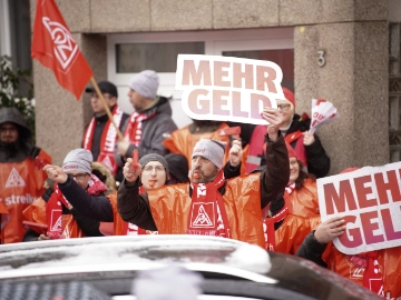 Im Februar wird der Tarifliche Zusatzbetrag (ZUB) ausgezahlt!